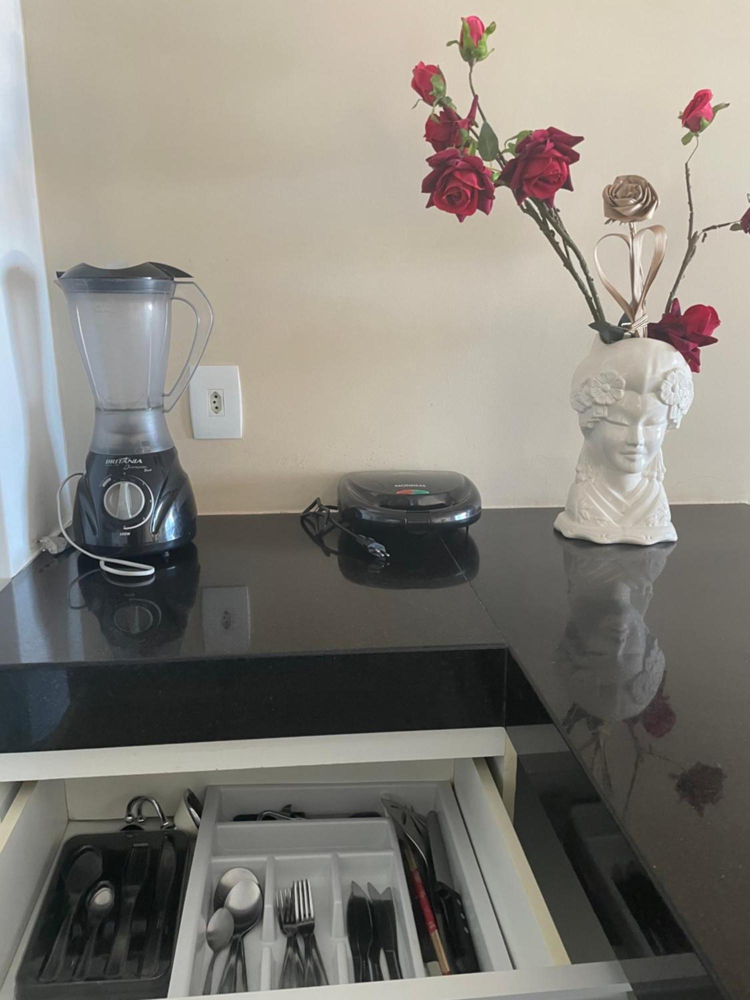 Apartamento Ondina Porto Com Vista Para O Mar Salvador Luaran gambar